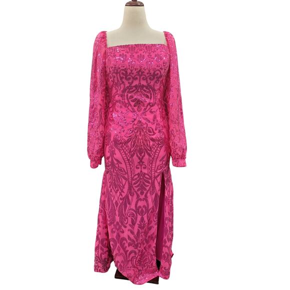 NWT Long Sleeved Patterned Sequin Gown Hot Pink - Picture 1 of 14